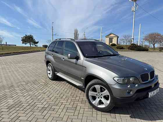 BMW X5 2005 an Bender Bender