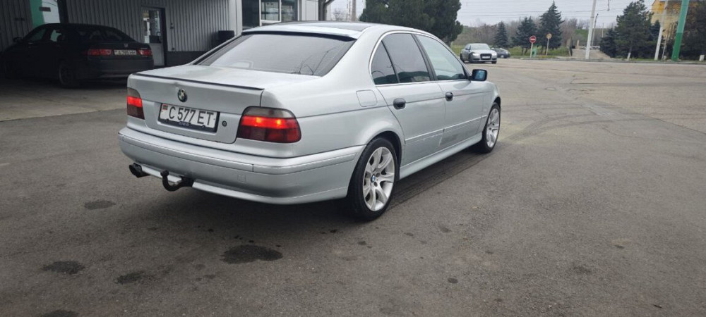 BMW 5 Series 2001 год Бендеры Бендеры - изображение 8