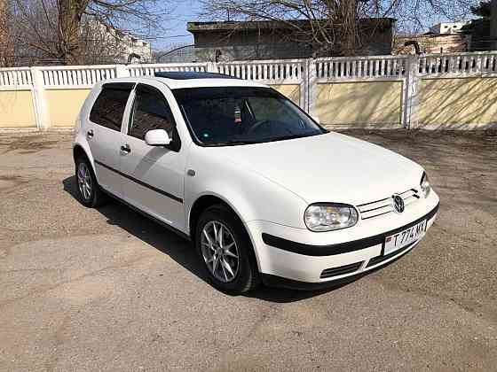 Volkswagen Golf 1998 an Bender Bender