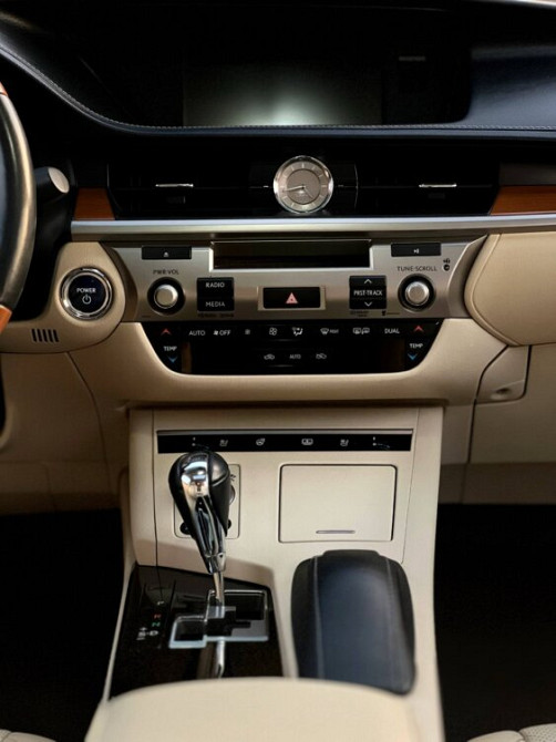 Lexus ES 2014 год Тирасполь Тирасполь - изображение 9