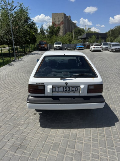 Hyundai Pony (1988) 1,5 бензин, АКПП Tiraspol - fotografie 4