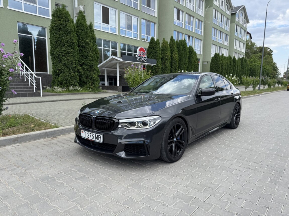 BMW 5 Series 2018 год Бендеры Bender - fotografie 1