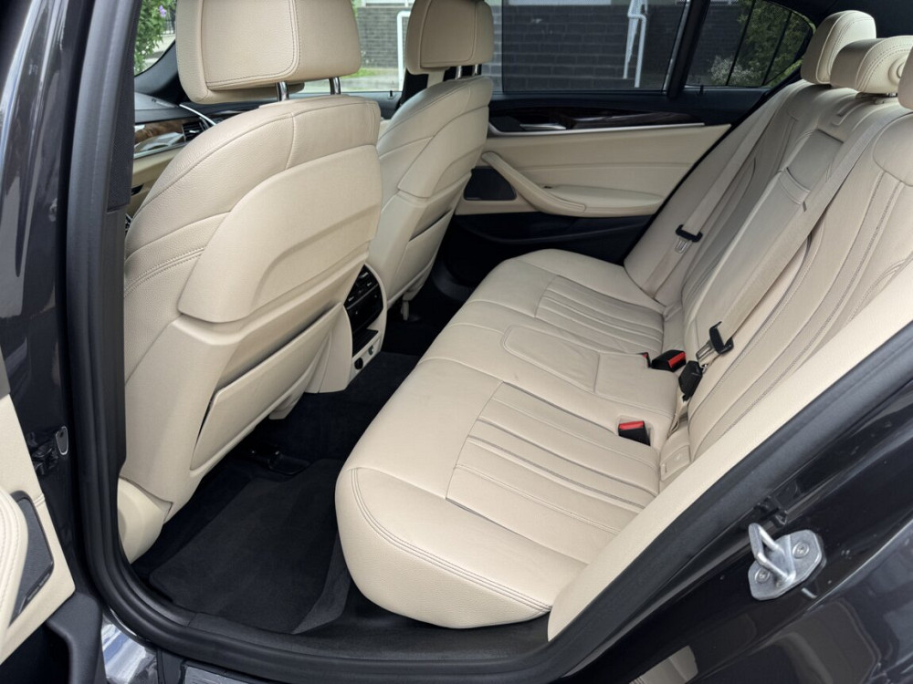 BMW 5 Series 2018 год Бендеры Bender - fotografie 10