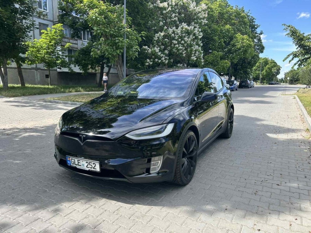 Tesla Model X 2018 год Тирасполь Тирасполь - изображение 1