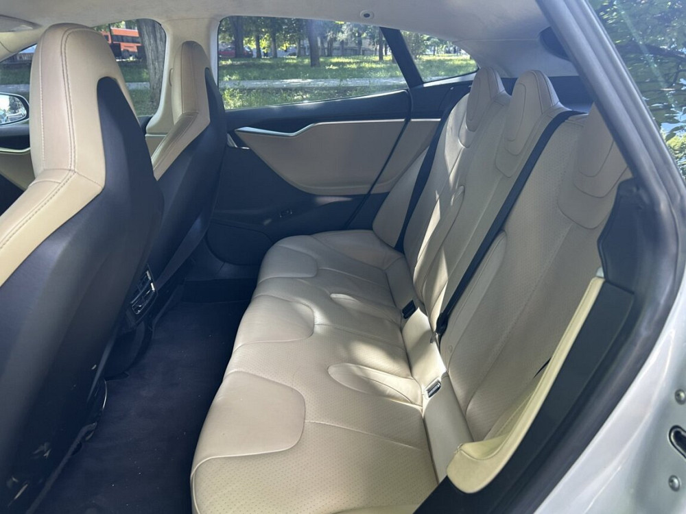 Tesla Model X 2018 год Тирасполь Тирасполь - изображение 4