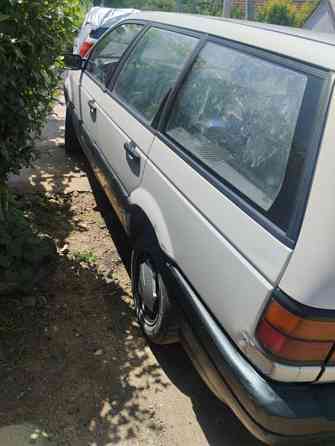 Volkswagen Passat 1990 an Bender Bender