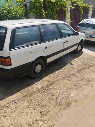 Volkswagen Passat 1990 an Bender Bender