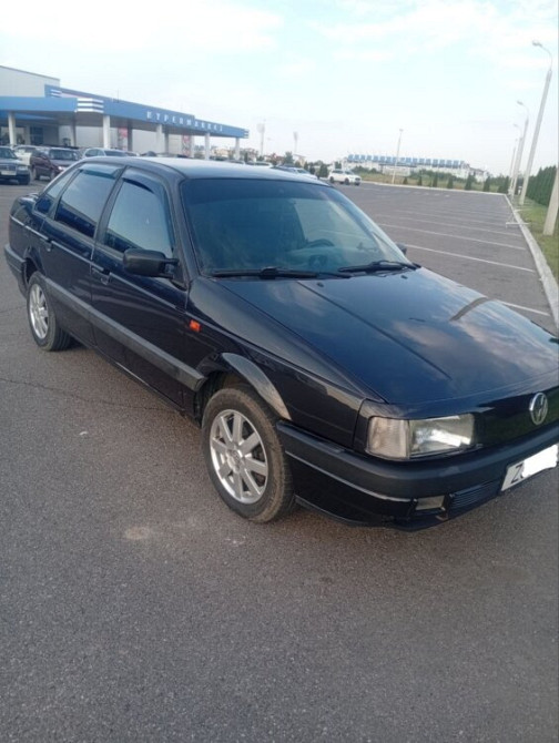 Volkswagen Passat 1992 год Терновка Терновка - изображение 1