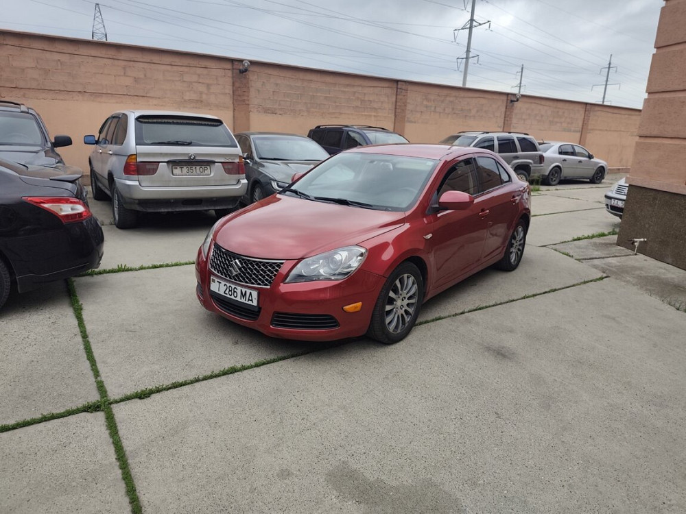 Срочно Suzuki Kizashi 4x4 Tiraspol - fotografie 1