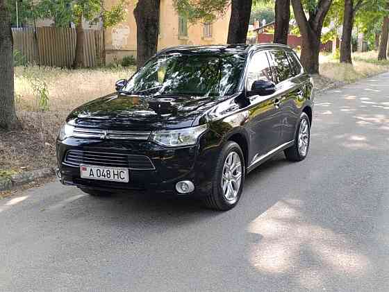 Mitsubishi Outlander 2013 год Бендеры Бендеры