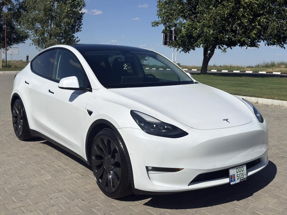 Tesla Model Y 2022 год Тирасполь Tiraspol - fotografie 3