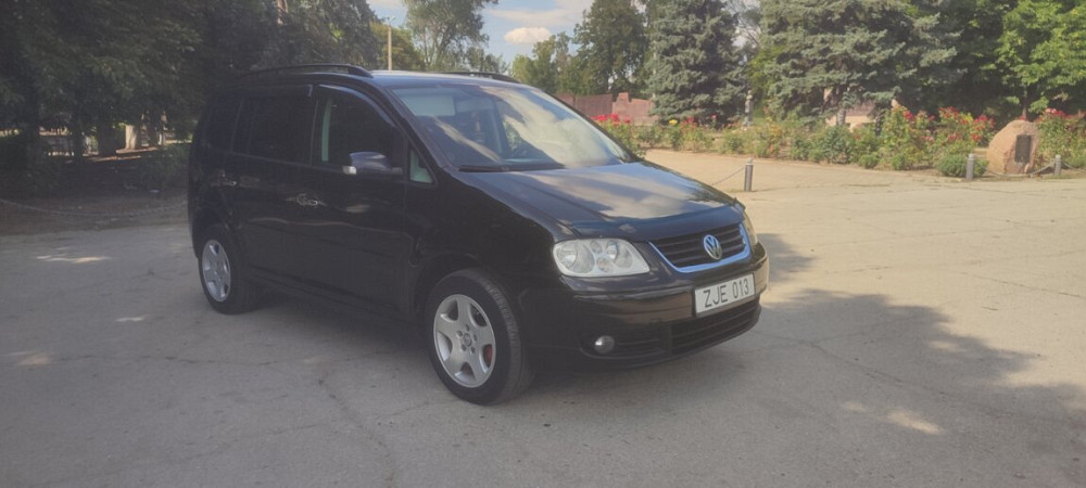 Volkswagen Touran 2005 год Бендеры Бендеры - изображение 1