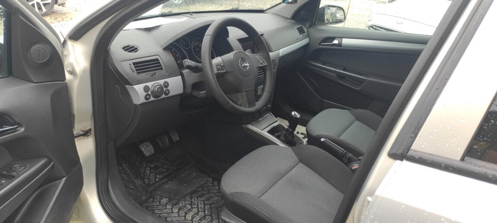 Opel Astra 2006 год Бельцы Бельцы - изображение 8