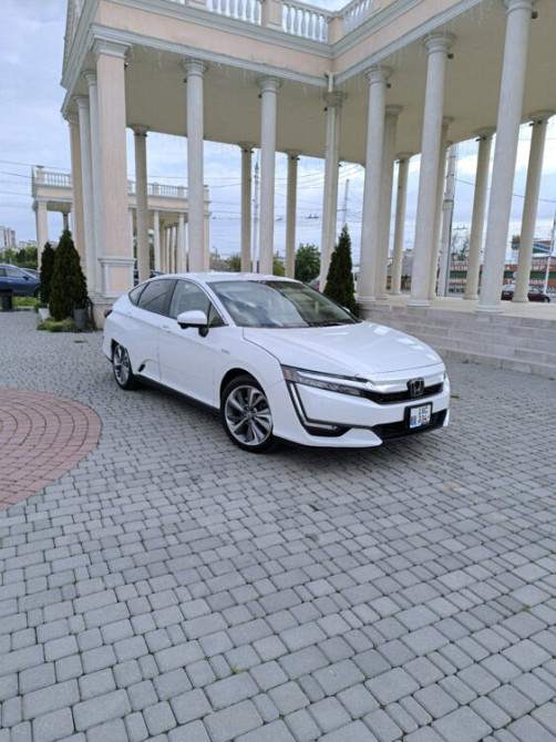 Honda Clarity 2019 Tiraspol - fotografie 1