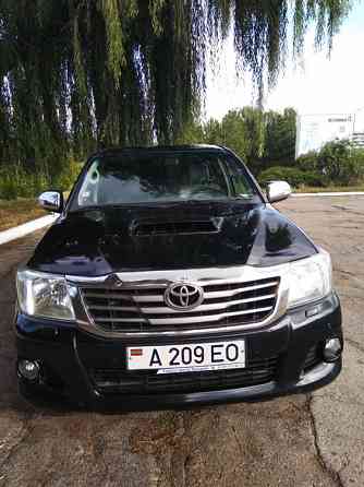 Toyota Hilux 2011 an Bender Bender