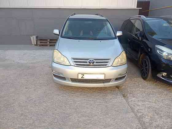 Toyota Avensis Verso 2004 год Тирасполь Тирасполь