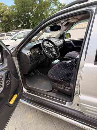 Jeep Grand Cherokee 2004 год Бендеры Бендеры