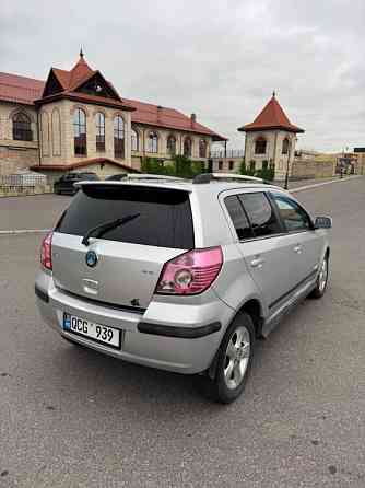 Geely MK 2012 an Bender Bender