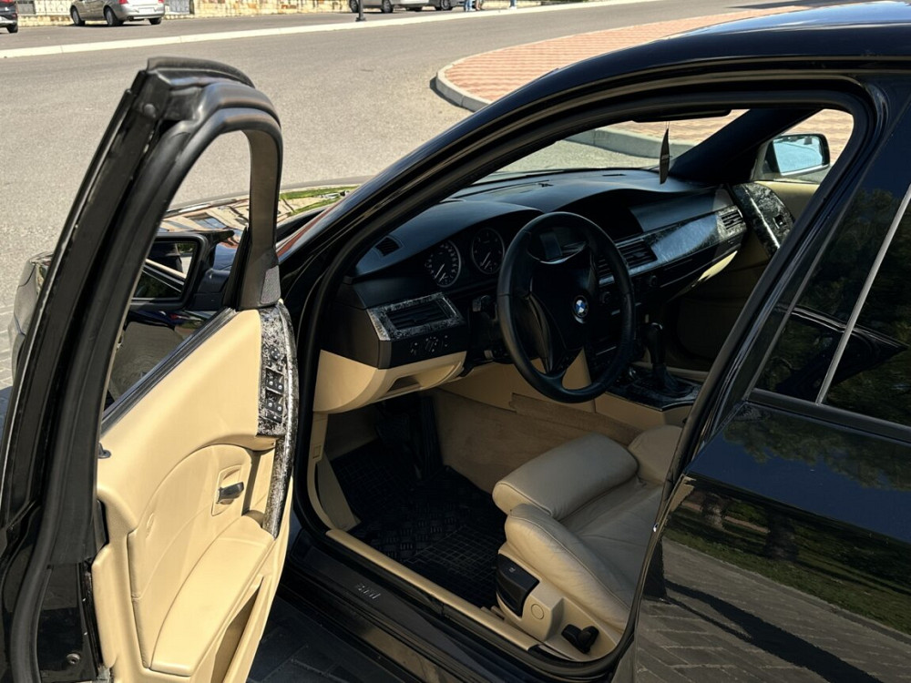 BMW 5 Series 2004 год Тирасполь Тирасполь - изображение 7
