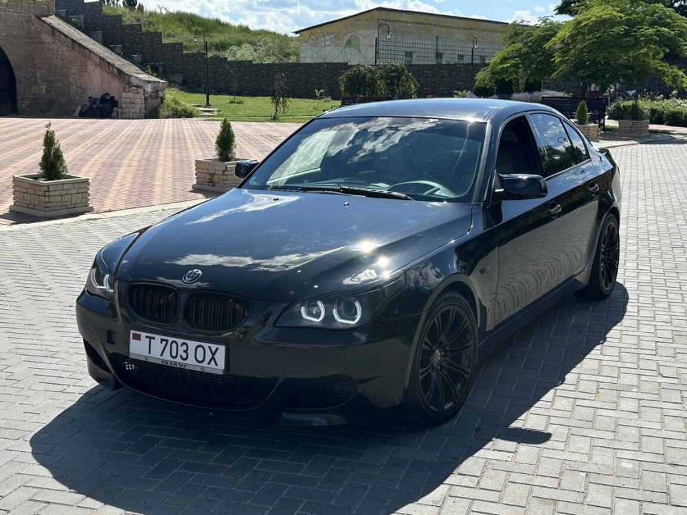 BMW 5 Series 2004 год Тирасполь Тирасполь - изображение 1