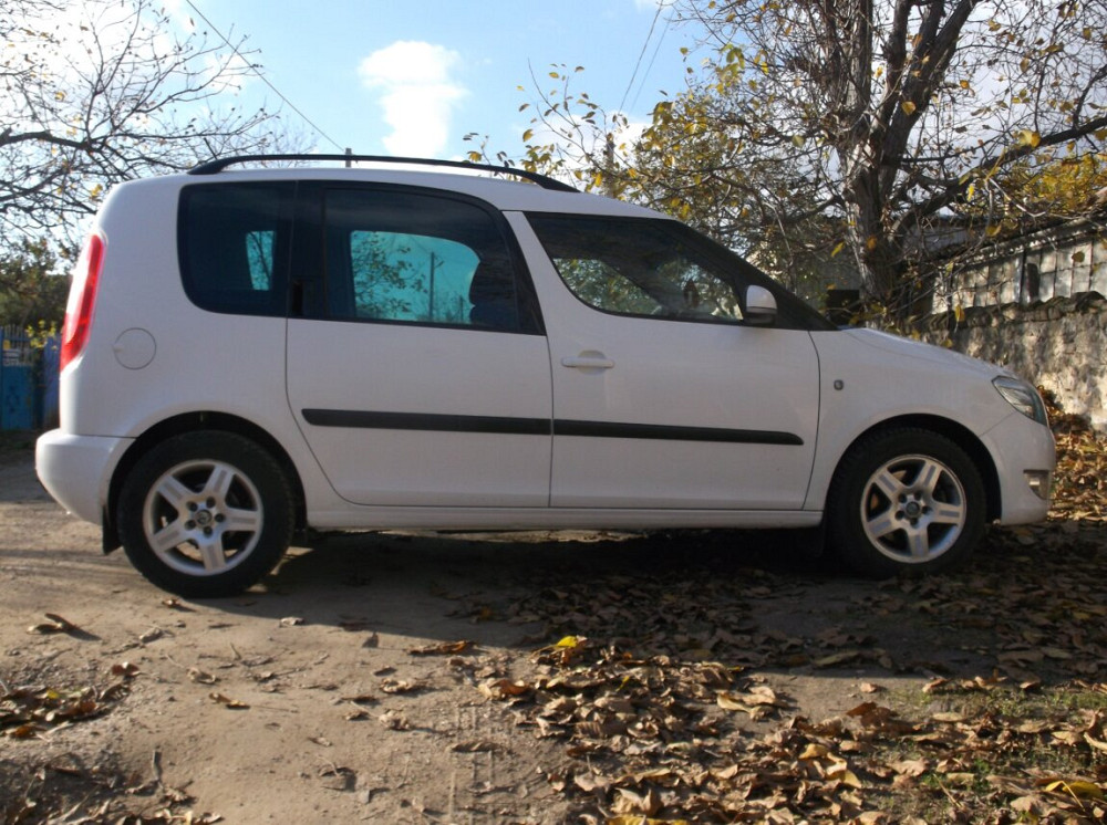 Skoda Roomster 2011 an Chişinău Chişinău - fotografie 1