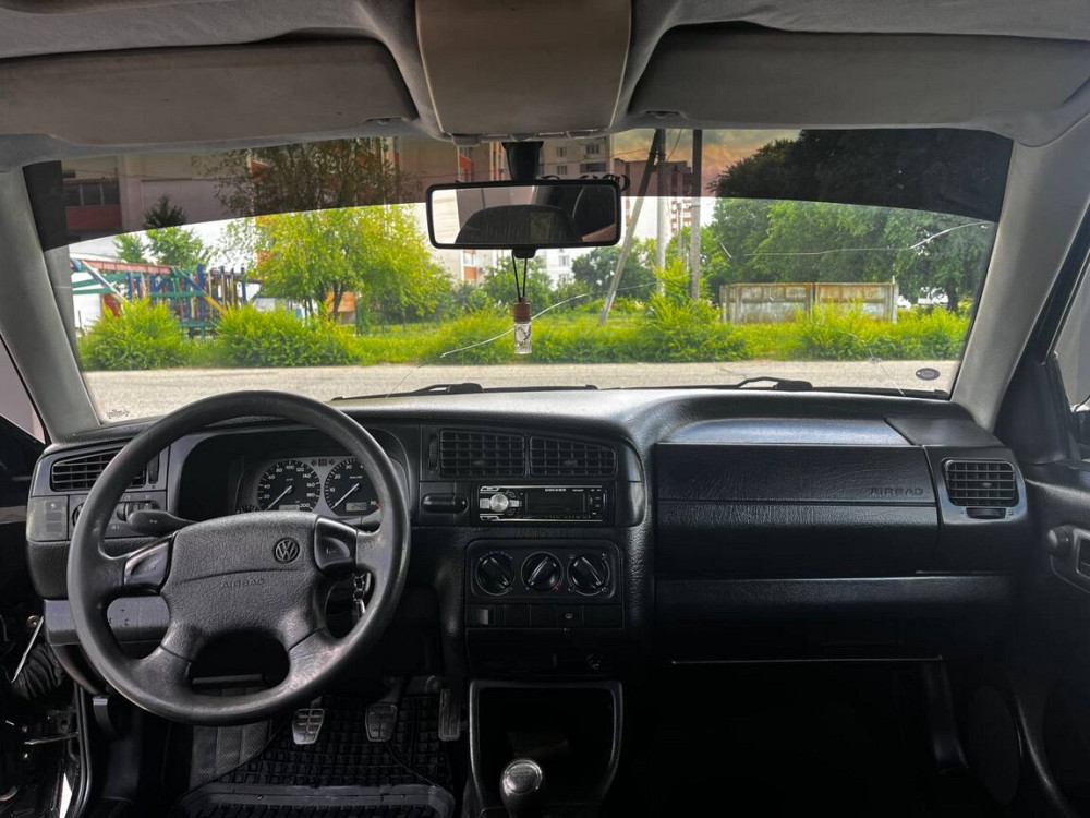 Volkswagen Golf 1994 год Тирасполь Тирасполь - изображение 5