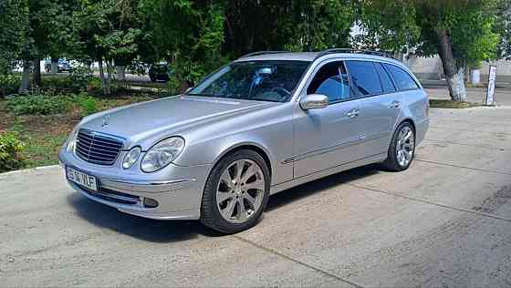 Mercedes E-Class 2004 год Суклея Суклея
