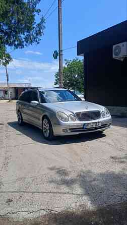 Mercedes E-Class 2004 год Суклея Суклея