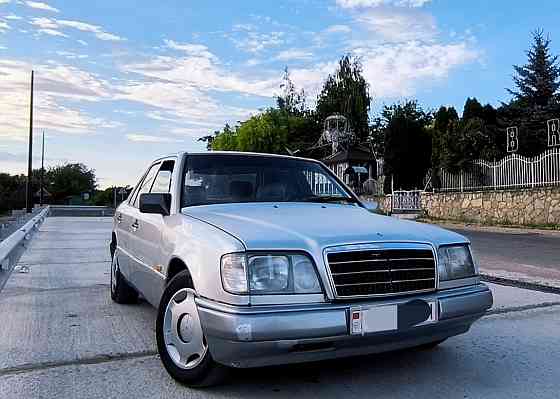 Mercedes W124 1993 год Дубоссары Дубоссары