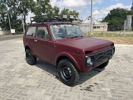 VAZ / Lada Niva Legend 1993 an Tiraspol Tiraspol