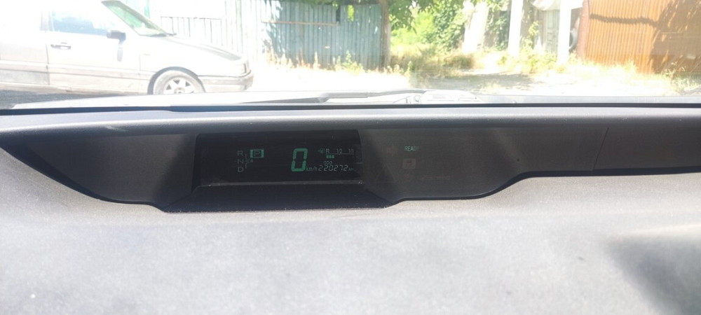 Toyota Prius 2005 год Бендеры Bender - fotografie 2