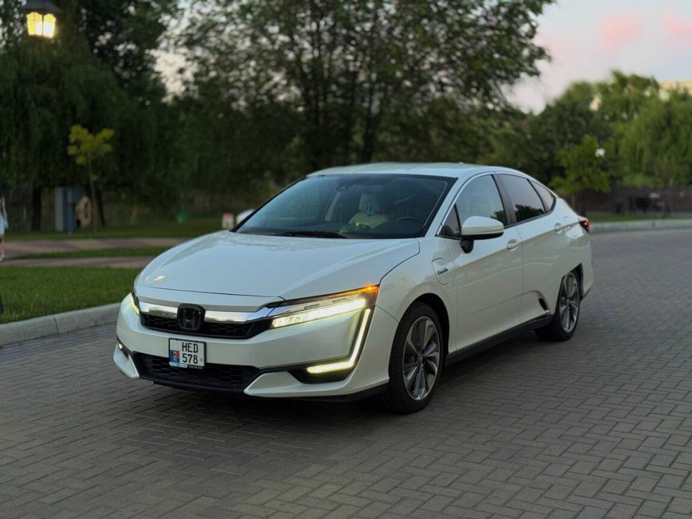 Продаётся Honda Clarity  Turing Plug-in Hybrid 2018 г. в. Tiraspol - fotografie 1