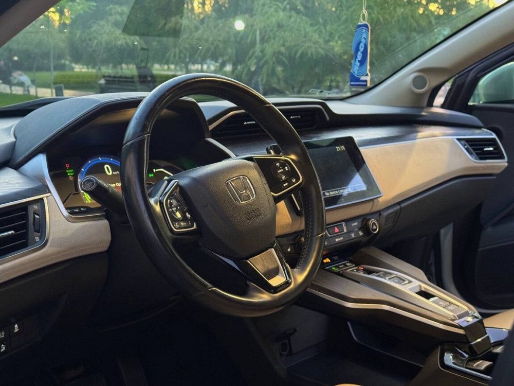 Продаётся Honda Clarity  Turing Plug-in Hybrid 2018 г. в. Tiraspol - fotografie 7