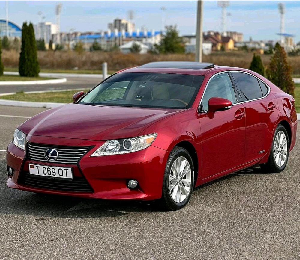 Lexus ES 300h 2012 год 2.5 гибрид Тирасполь - изображение 1