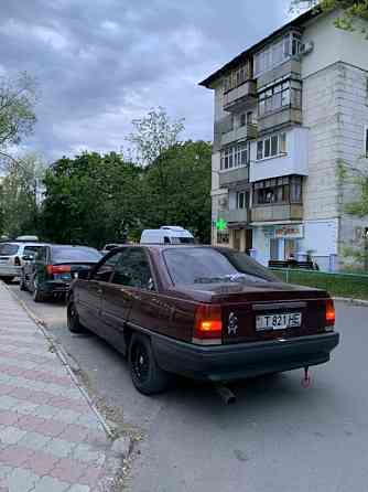Opel Omega 1990 год Тирасполь Тирасполь