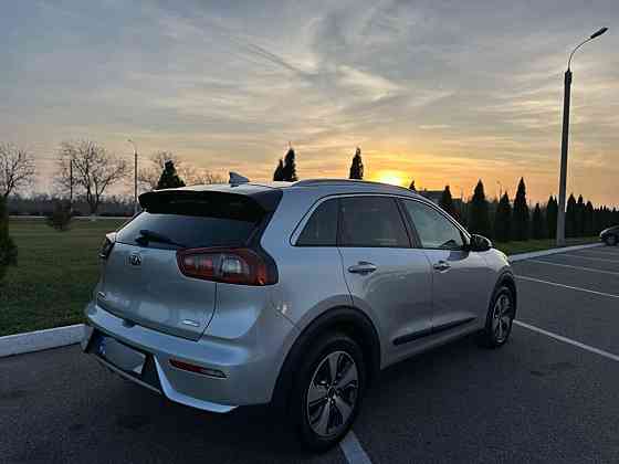 Kia Niro 2017 год Бендеры Бендеры