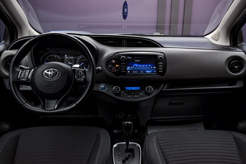 Toyota Yaris 2018 год Кишинёв Кишинёв - изображение 2
