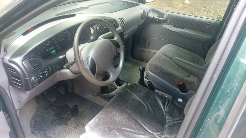 Chrysler Voyager 2000 год Тирасполь Тирасполь - изображение 5
