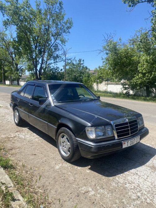 Mercedes W124 1993 год Тирасполь Тирасполь - изображение 3