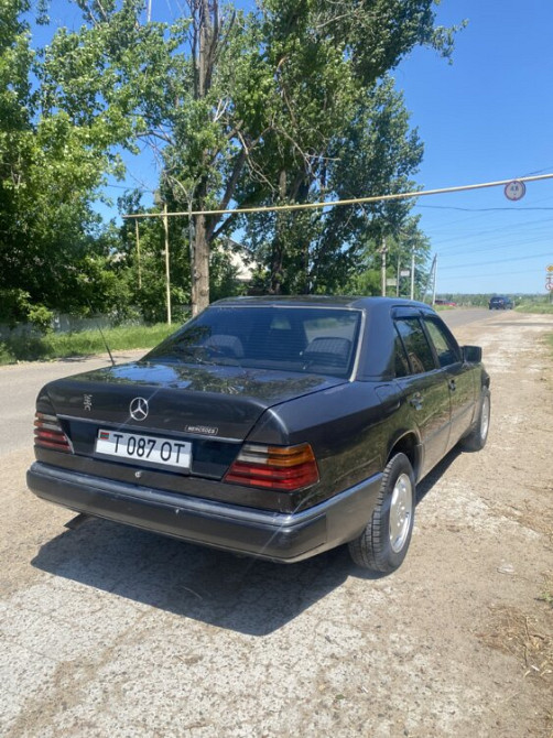Mercedes W124 1993 год Тирасполь Тирасполь - изображение 4