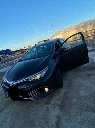 Toyota Auris 2016 год Кишинёв Кишинёв
