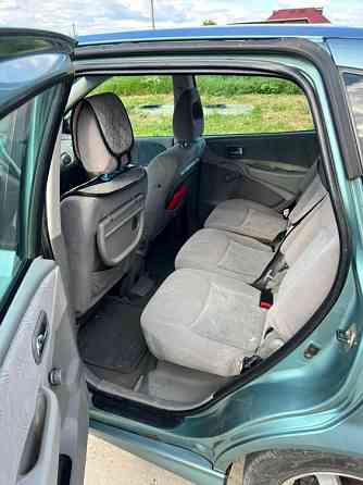 Nissan Almera Tino 2000 an Tiraspol Tiraspol