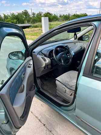 Nissan Almera Tino 2000 an Tiraspol Tiraspol