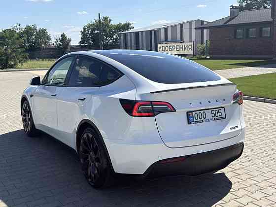 Tesla Model Y 2022 год Тирасполь Тирасполь