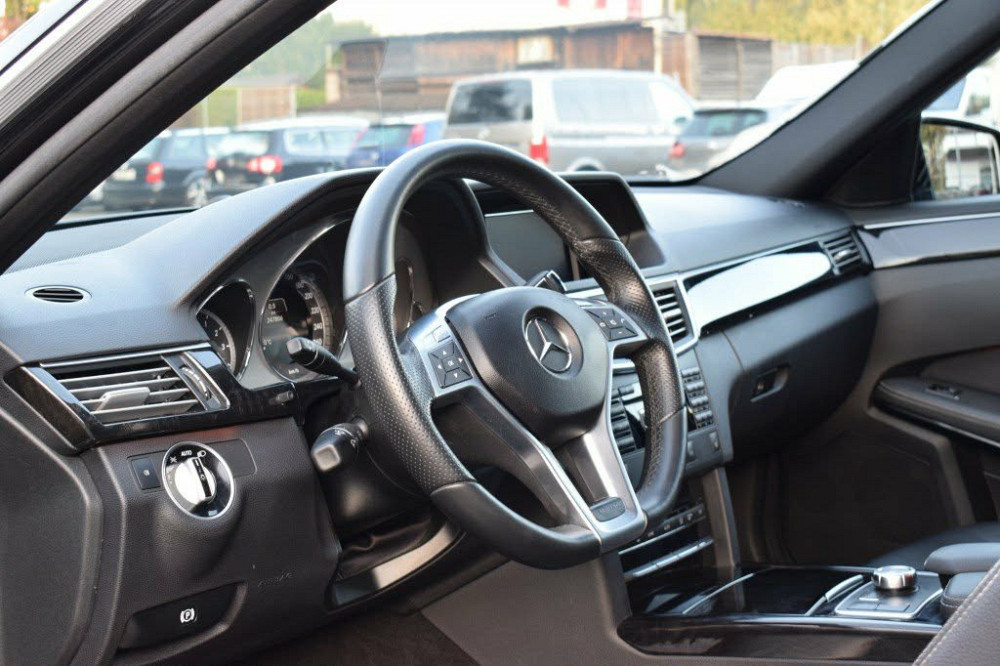 Mercedes E-Class 2013 год Кишинёв Chişinău - fotografie 5