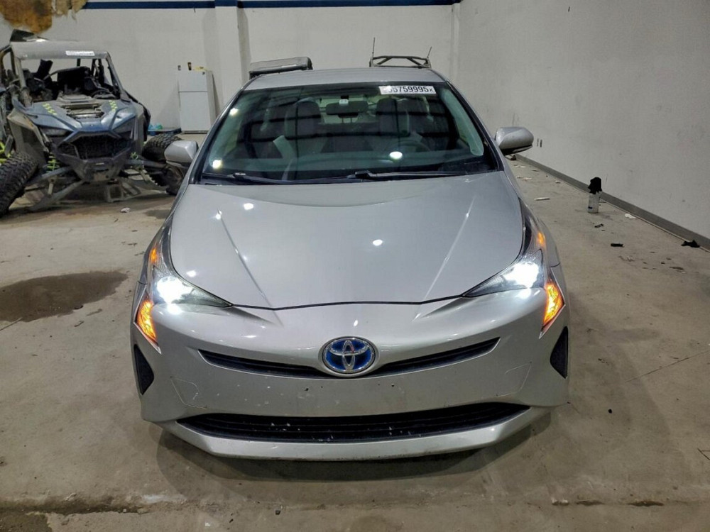 Toyota Prius 2016 год Тирасполь Tiraspol - fotografie 1