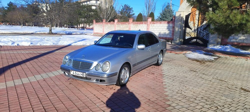 Mercedes E-Class 2001 Tiraspol Tiraspol - photo 4