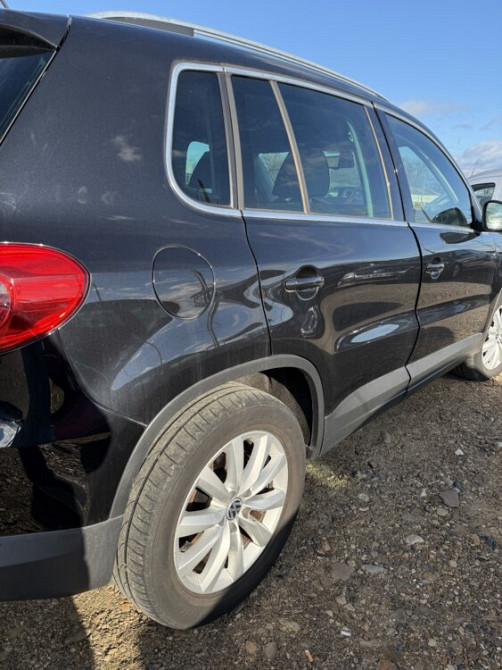 Volkswagen Tiguan 2010 год Тирасполь Тирасполь - изображение 5