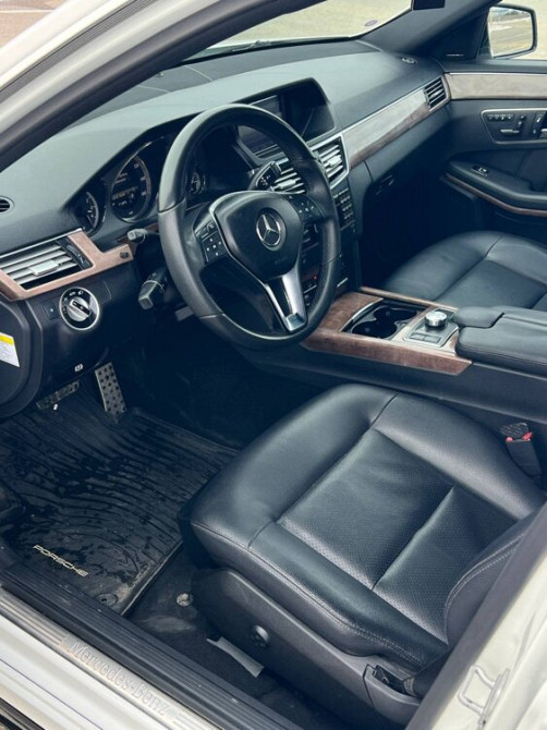 Mercedes E-Class 2013 an Tiraspol Tiraspol - fotografie 7