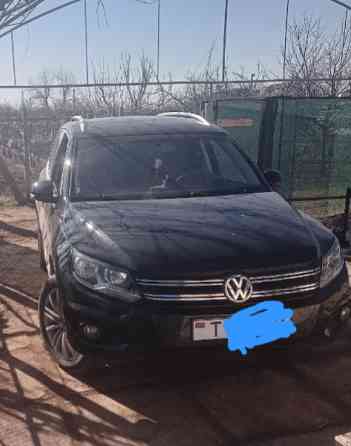 Volkswagen Tiguan 2011 год Тирасполь Тирасполь